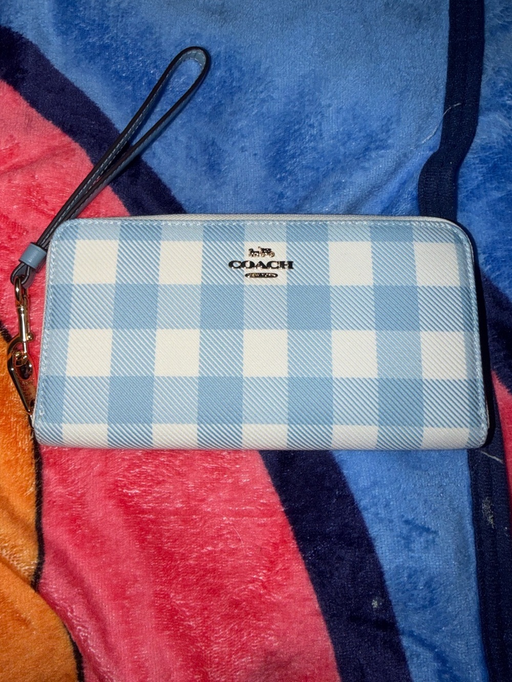 NWT coach large zippy wallet
